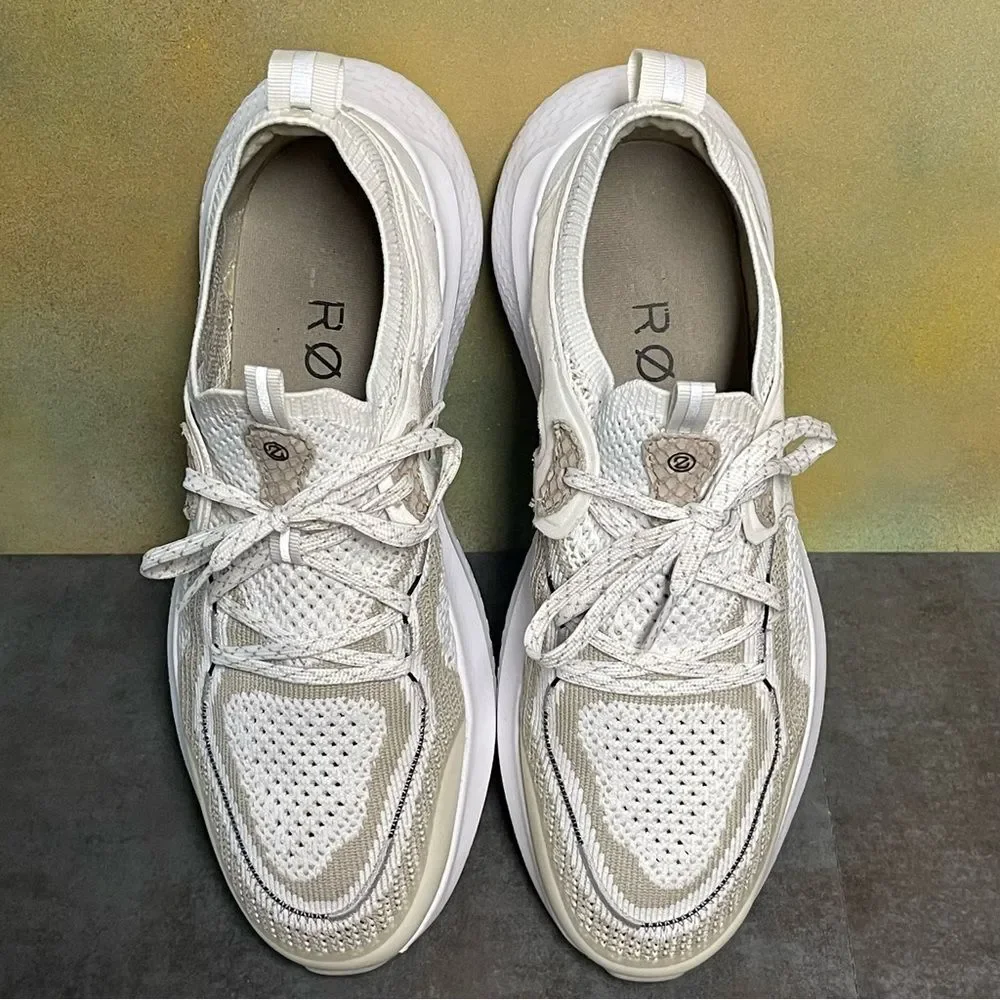 Cole Haan Zerogrand Outpace 2 Women's White Running Shoes Size 9.5B